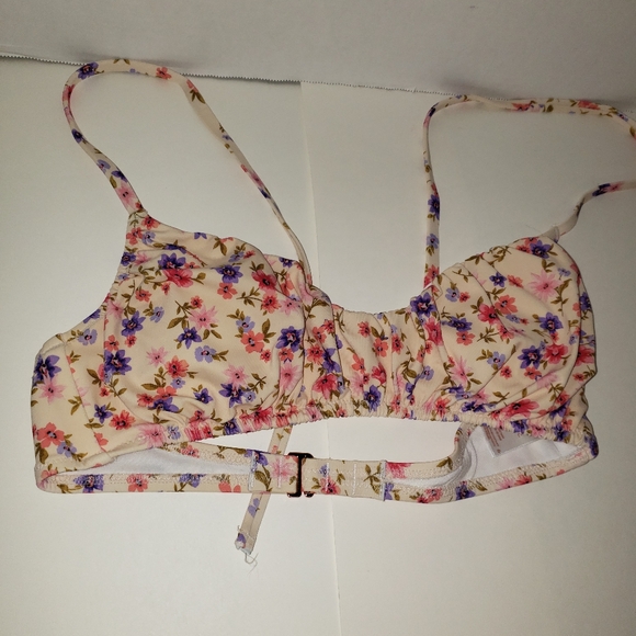 Shade & Shore Swimsuit Tan w/Flowers - Picture 6 of 12